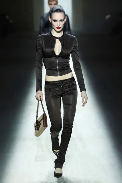 Look 23